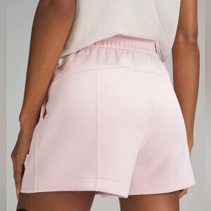 RARE Limited Edition Flush Pink Lululemon High Rise 4 inch Softstream Shorts